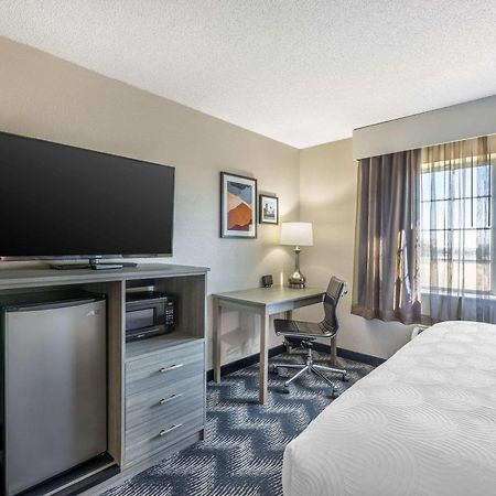 Country Inn & Suites By Radisson Bolingbrook, I-55 Екстер'єр фото