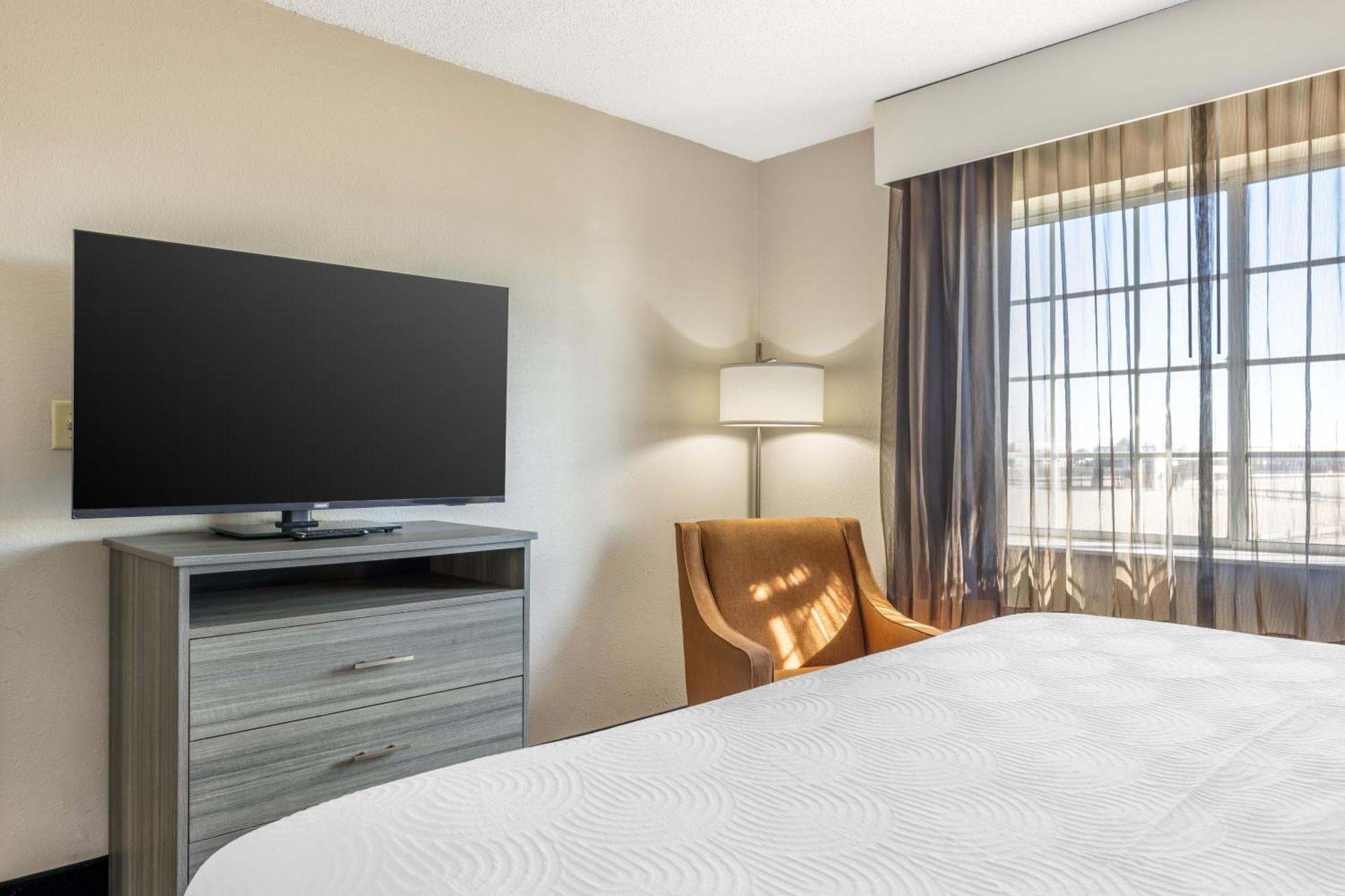 Country Inn & Suites By Radisson Bolingbrook, I-55 Екстер'єр фото